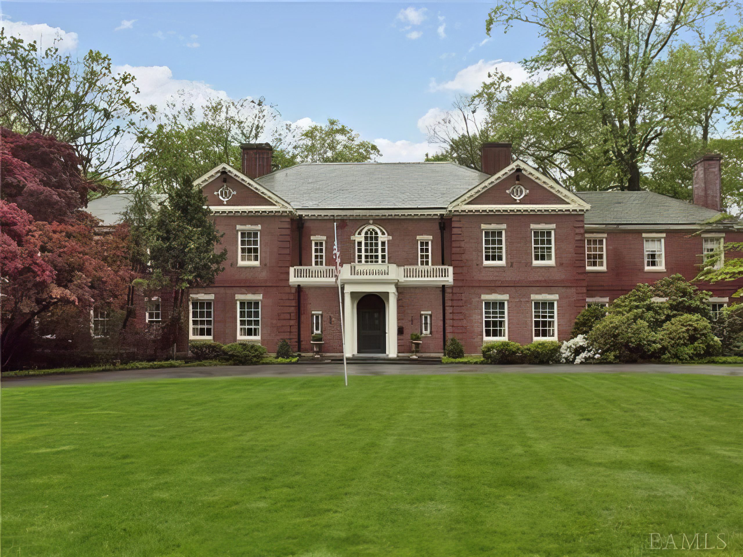 Charlton Hall